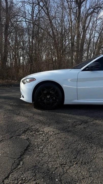 2021 Alfa Romeo Giulia - Image 7 of 7