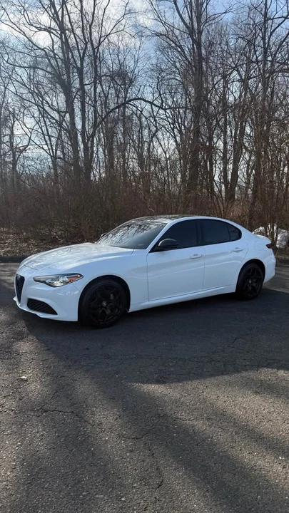 2021 Alfa Romeo Giulia - Image 4 of 7