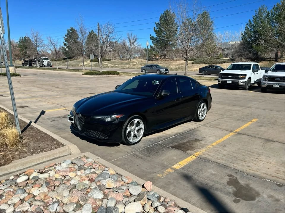 2021 Alfa Romeo Giulia - Image 3 of 11