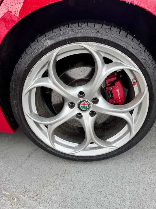2021 Alfa Romeo Giulia - Image 6 of 7
