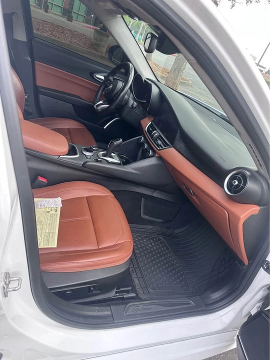 2021 Alfa Romeo Giulia - Image 6 of 9