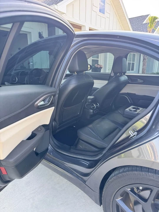 2021 Alfa Romeo Giulia - Image 11 of 17