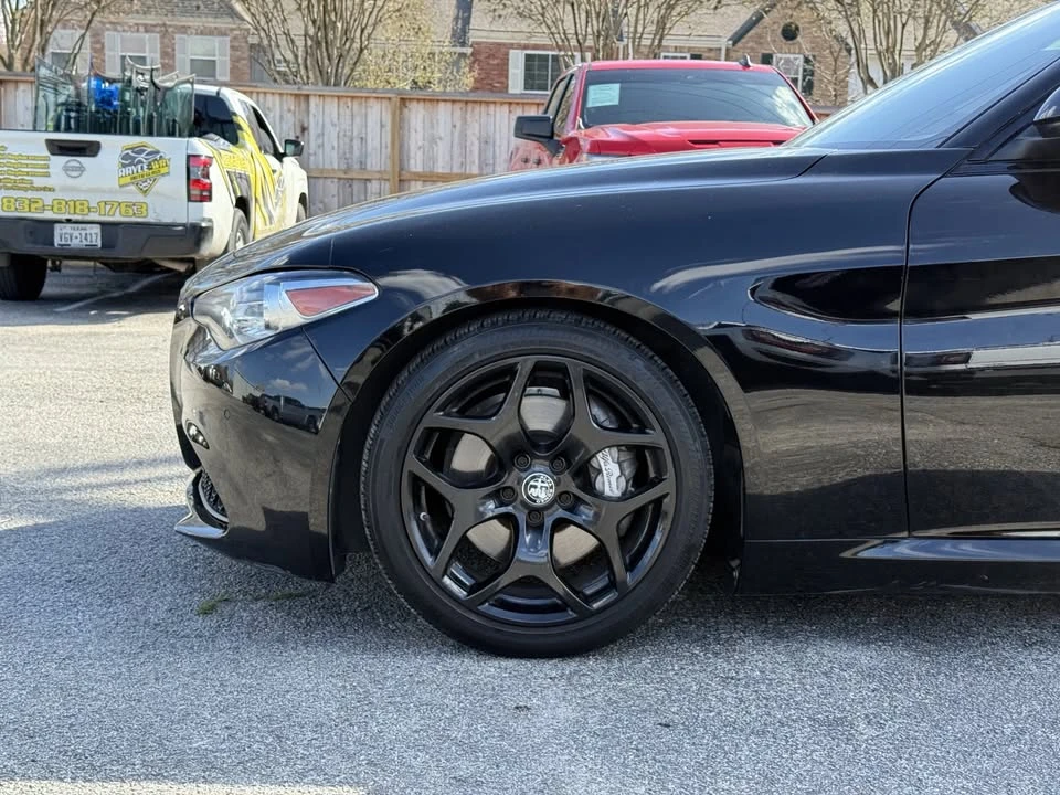 2021 Alfa Romeo Giulia - Image 8 of 19