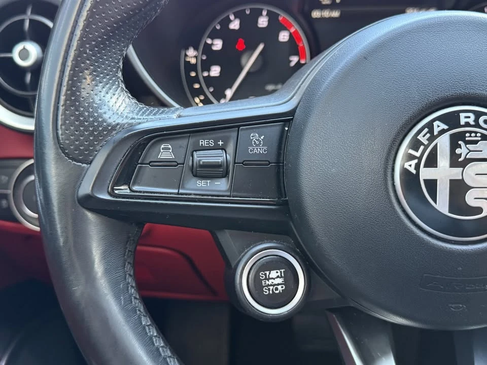 2021 Alfa Romeo Giulia - Image 19 of 19