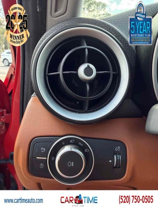 2021 Alfa Romeo Giulia - Image 16 of 20