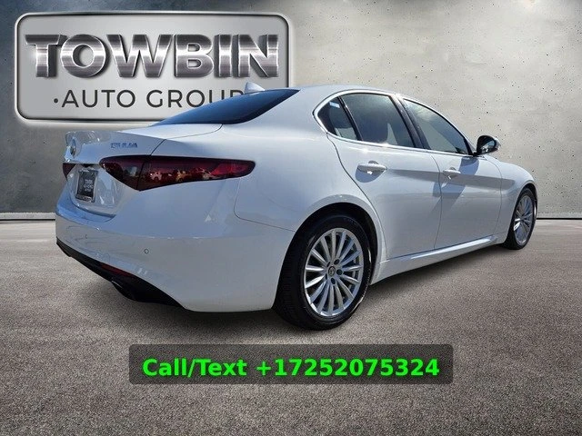 2021 Alfa Romeo Giulia - Image 4 of 15