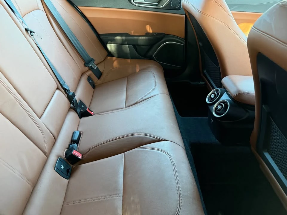2021 Alfa Romeo Giulia - Image 9 of 9