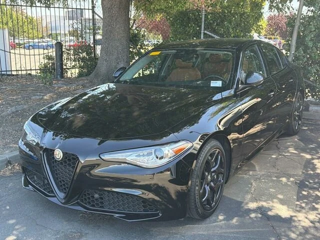 2021 Alfa Romeo Giulia - Image 6 of 9