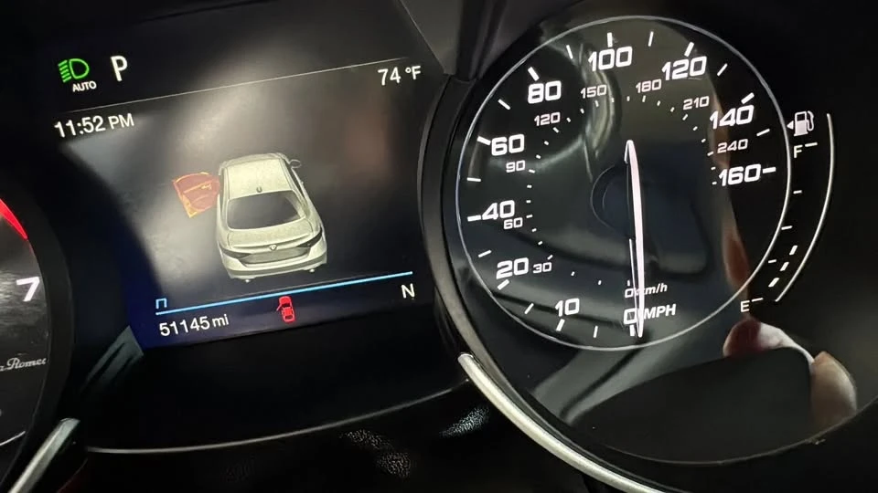 2021 Alfa Romeo Giulia - Image 17 of 20
