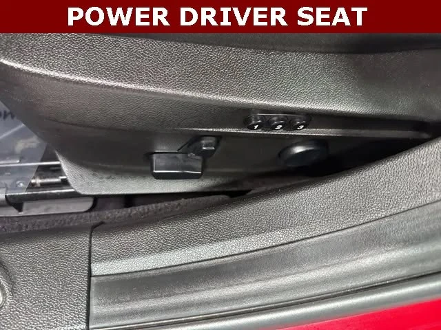 2021 Alfa Romeo Giulia - Image 10 of 13