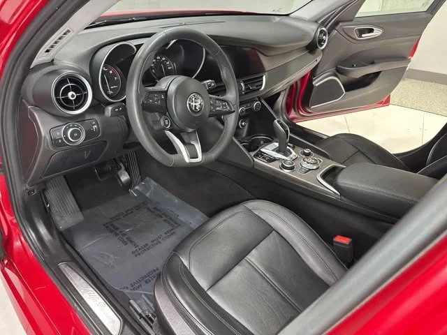 2021 Alfa Romeo Giulia - Image 3 of 13