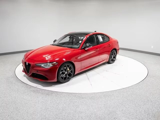 2021 Alfa Romeo Giulia - Image 13 of 13