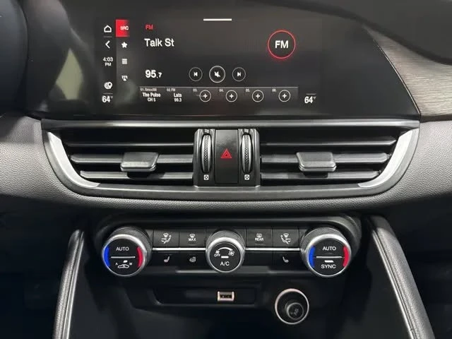 2021 Alfa Romeo Giulia - Image 6 of 13