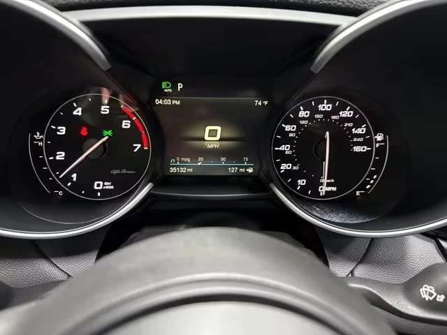 2021 Alfa Romeo Giulia - Image 5 of 13