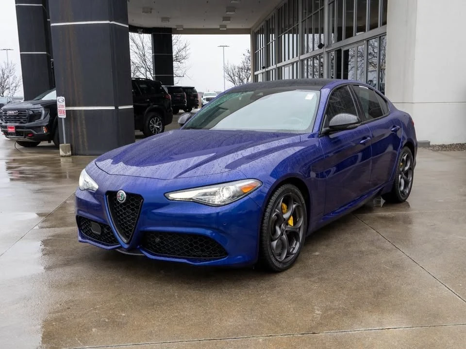 2021 Alfa Romeo Giulia - Image 3 of 20