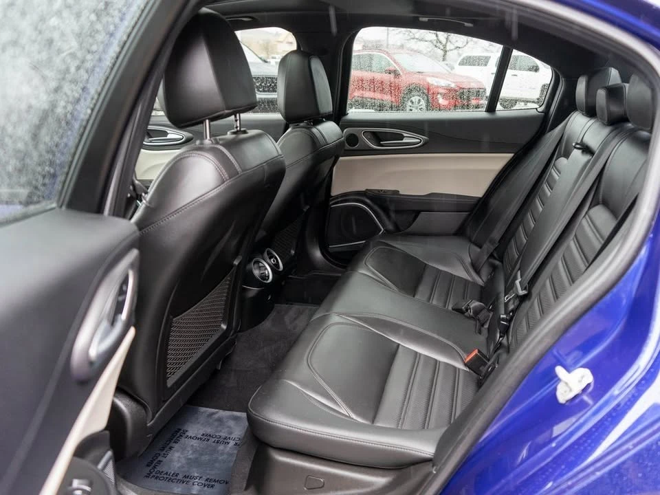 2021 Alfa Romeo Giulia - Image 13 of 20