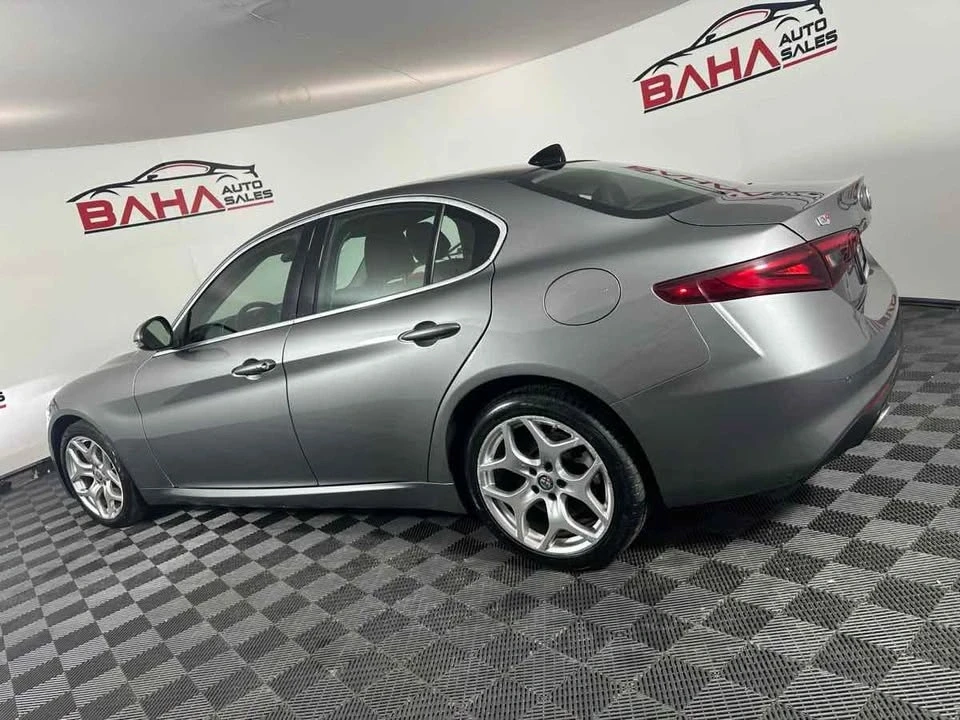 2021 Alfa Romeo Giulia - Image 6 of 20