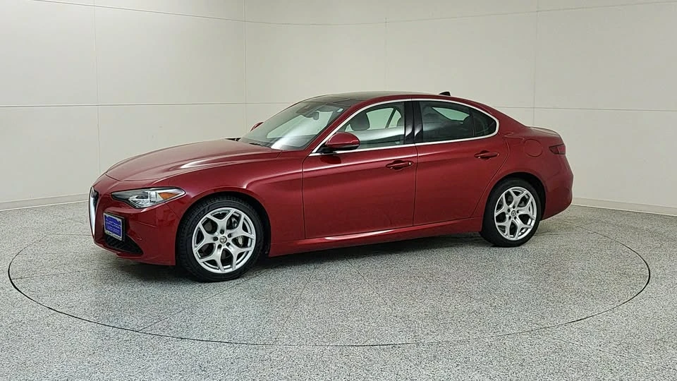 2021 Alfa Romeo Giulia - Image 3 of 13