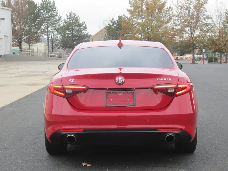 2021 Alfa Romeo Giulia - Image 12 of 20