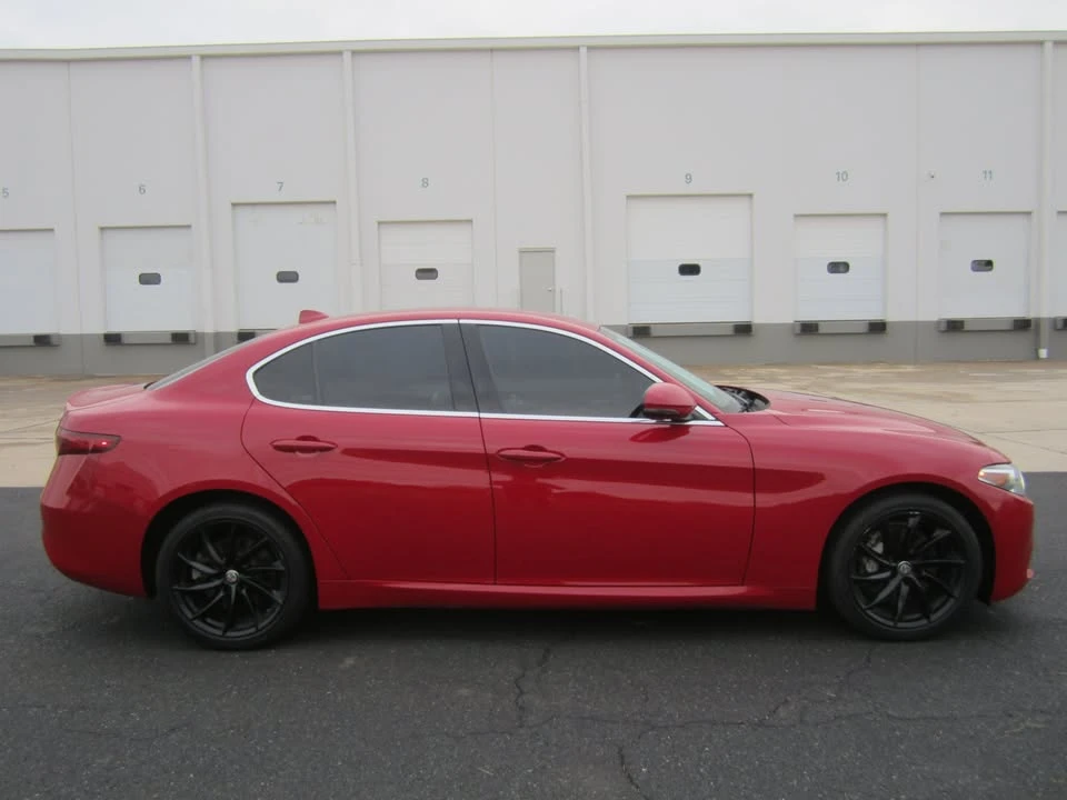 2021 Alfa Romeo Giulia - Image 11 of 20