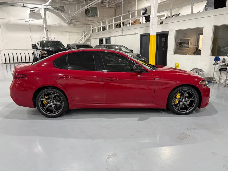 2021 Alfa Romeo Giulia - Image 6 of 15
