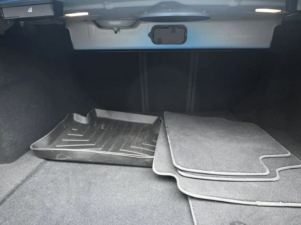 2021 Alfa Romeo Giulia - Image 15 of 20