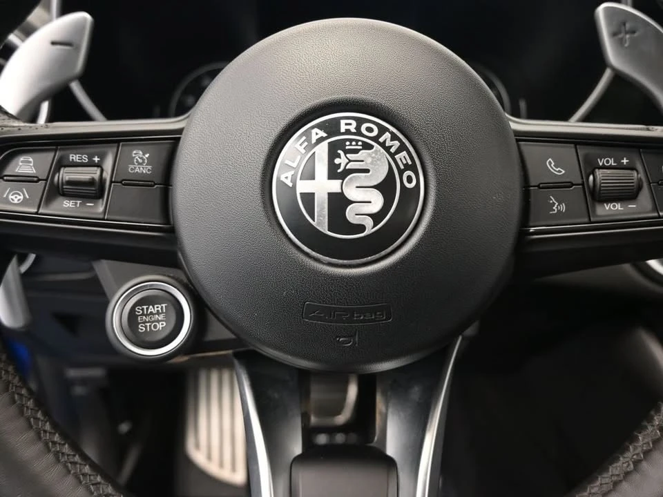 2021 Alfa Romeo Giulia - Image 20 of 20