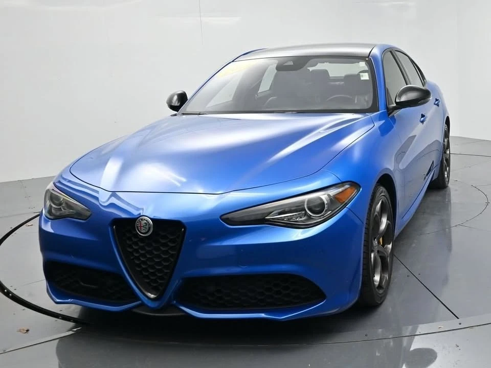 2021 Alfa Romeo Giulia - Image 3 of 20