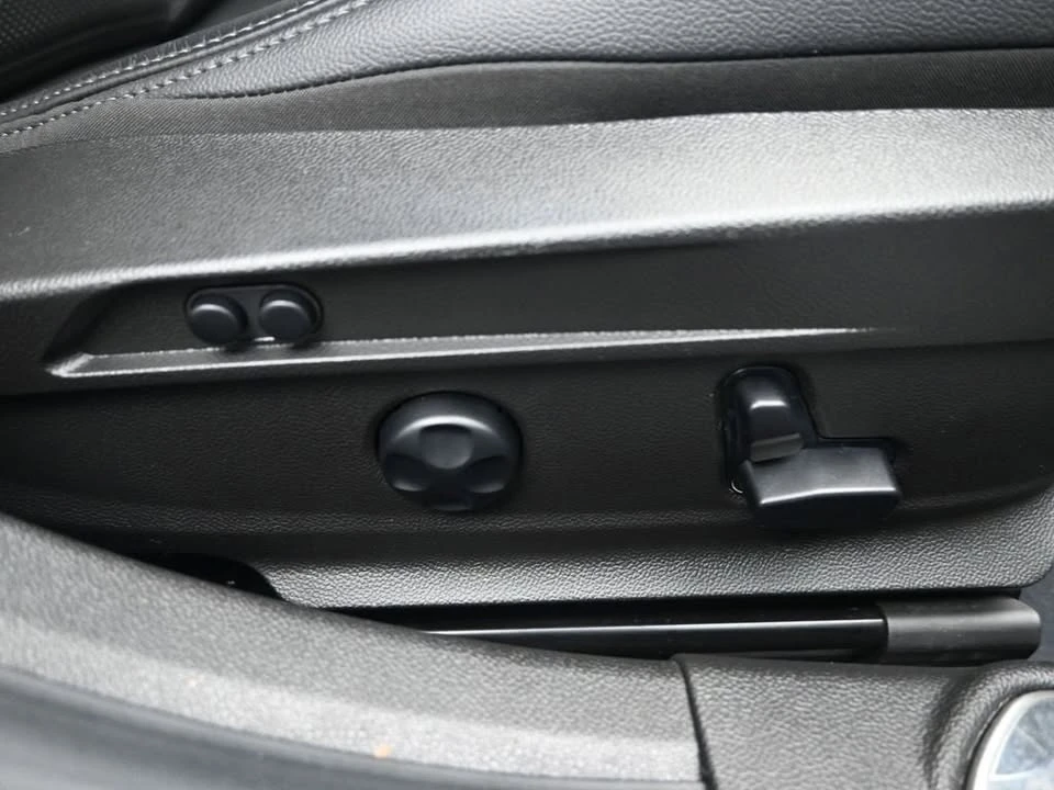 2021 Alfa Romeo Giulia - Image 12 of 20
