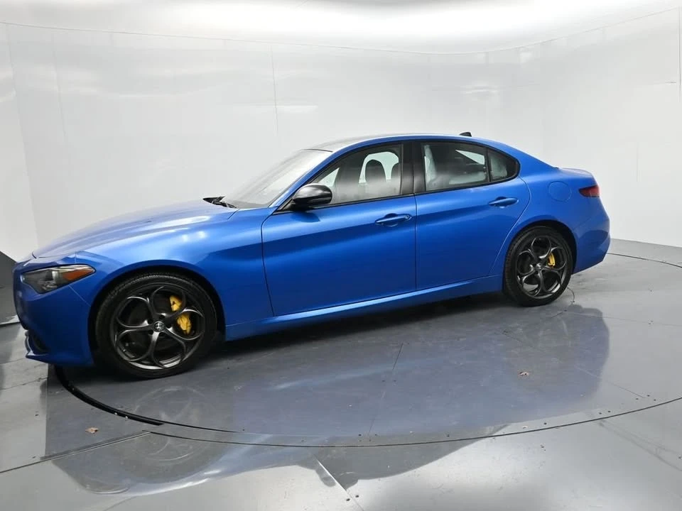 2021 Alfa Romeo Giulia - Image 4 of 20