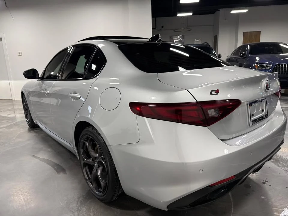 2021 Alfa Romeo Giulia - Image 2 of 19