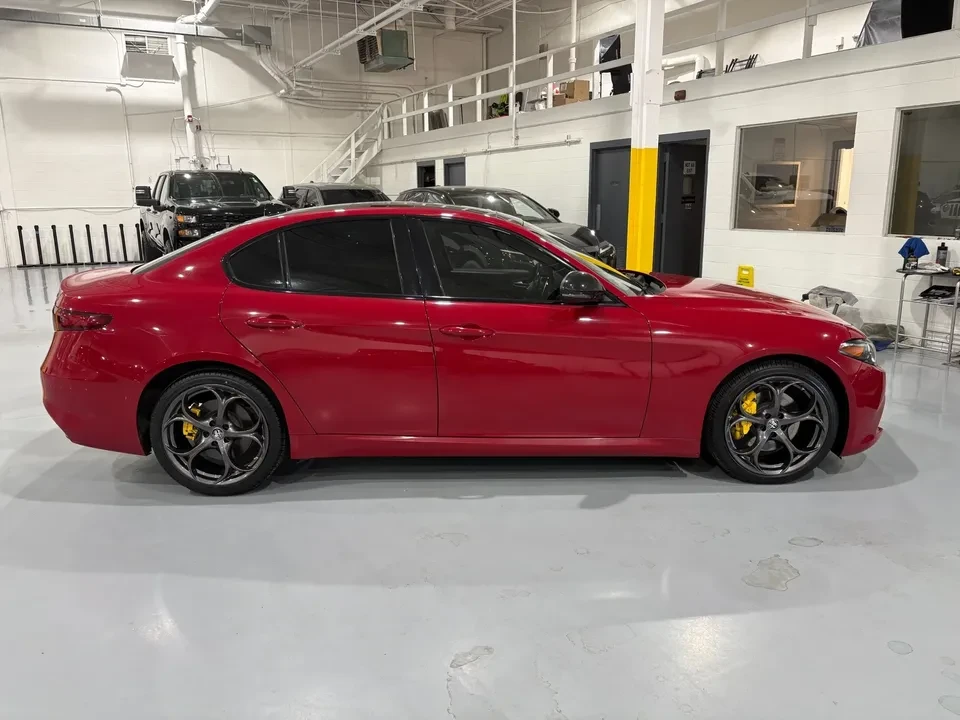 2021 Alfa Romeo Giulia - Image 8 of 20