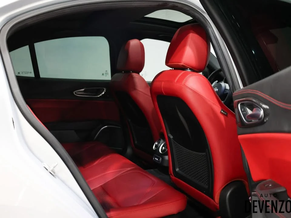 2021 Alfa Romeo Giulia - Image 12 of 20