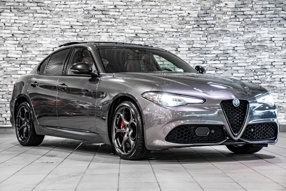 2021 Alfa Romeo Giulia - Image 9 of 20