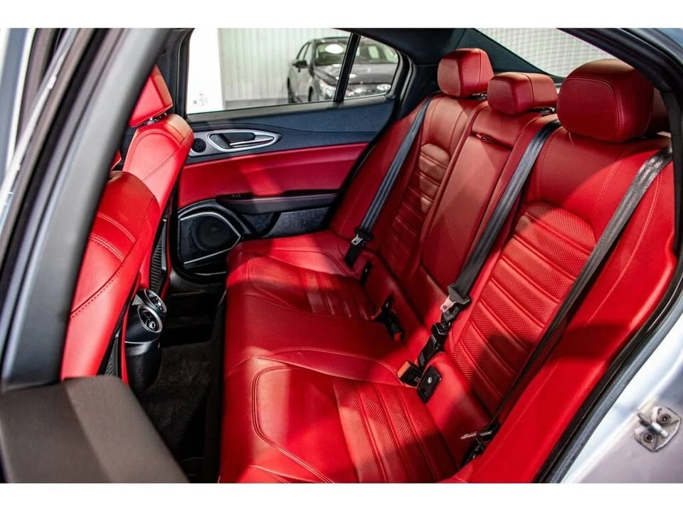 2021 Alfa Romeo Giulia - Image 14 of 20