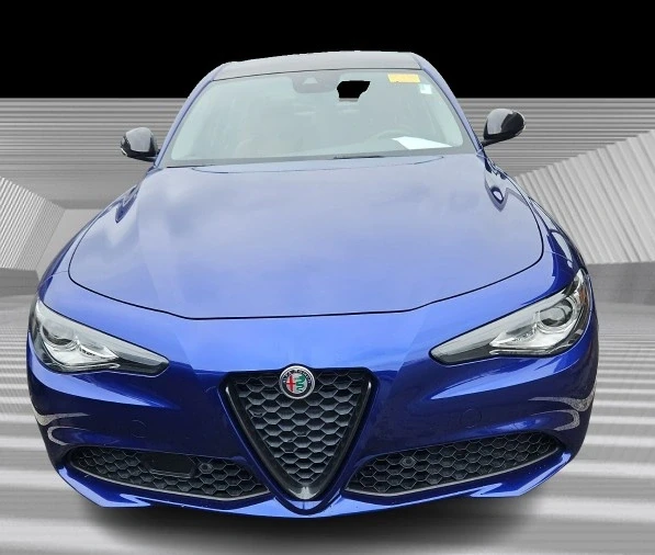 2021 Alfa Romeo Giulia - Image 2 of 6