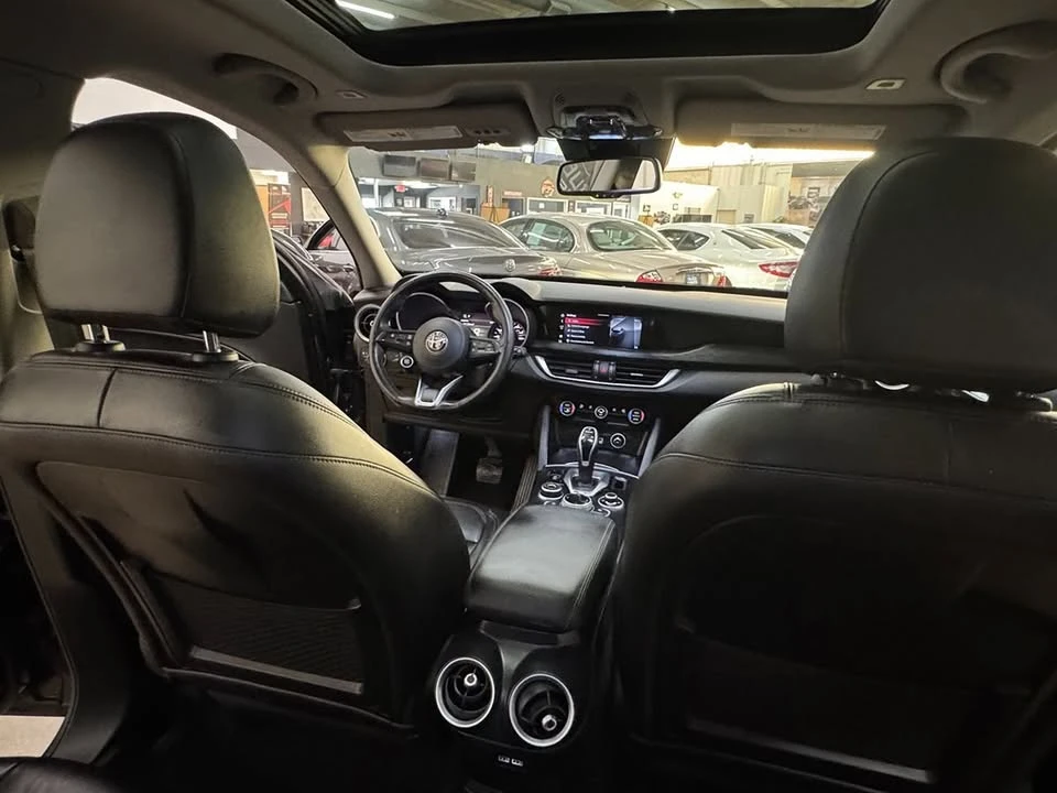 2021 Alfa Romeo Stelvio - Image 17 of 20