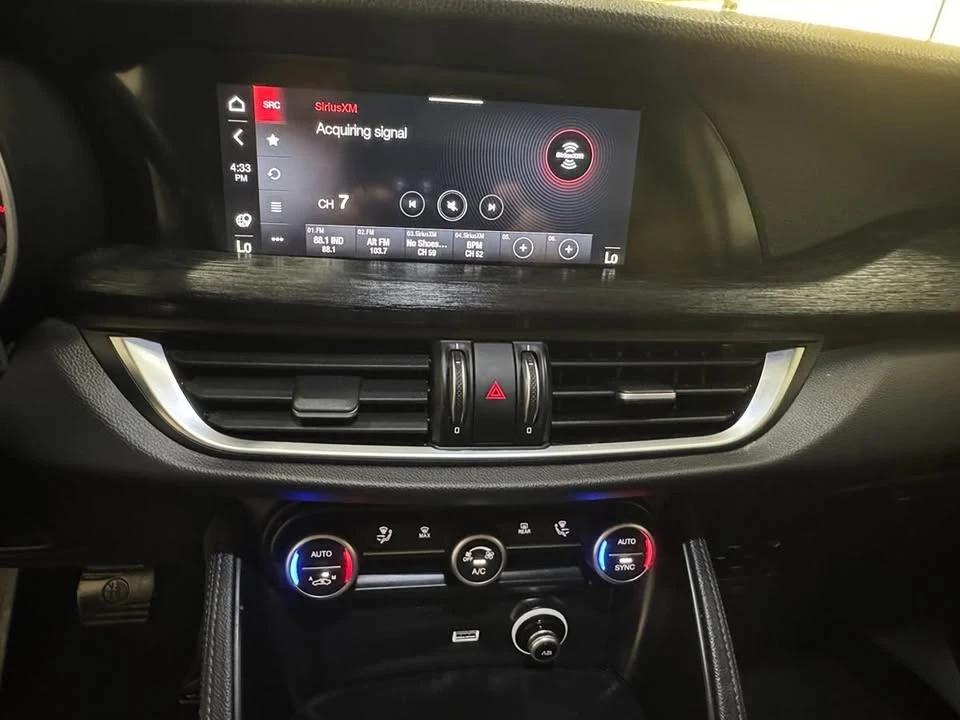 2021 Alfa Romeo Stelvio - Image 11 of 20