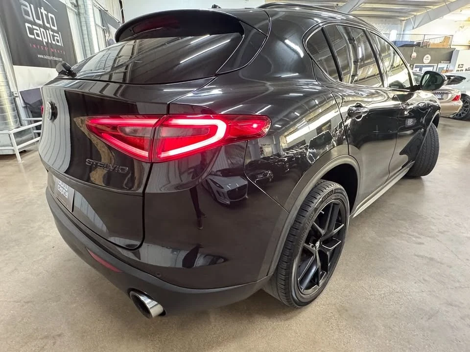 2021 Alfa Romeo Stelvio - Image 5 of 20