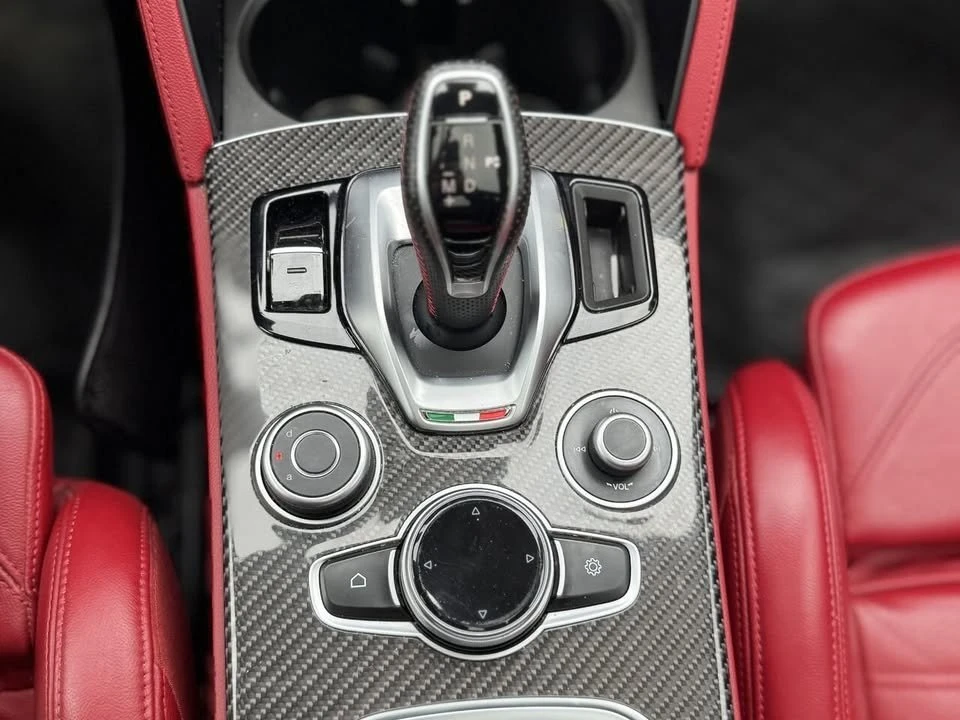 2021 Alfa Romeo Stelvio - Image 12 of 13