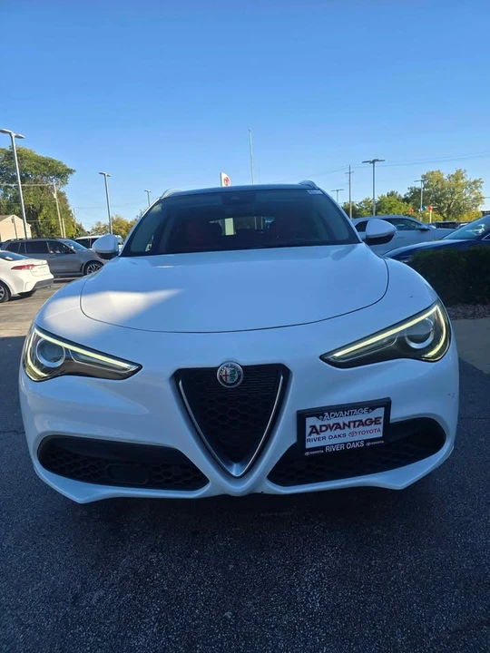 2021 Alfa Romeo Stelvio - Image 5 of 13