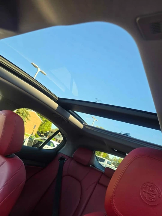 2021 Alfa Romeo Stelvio - Image 6 of 13