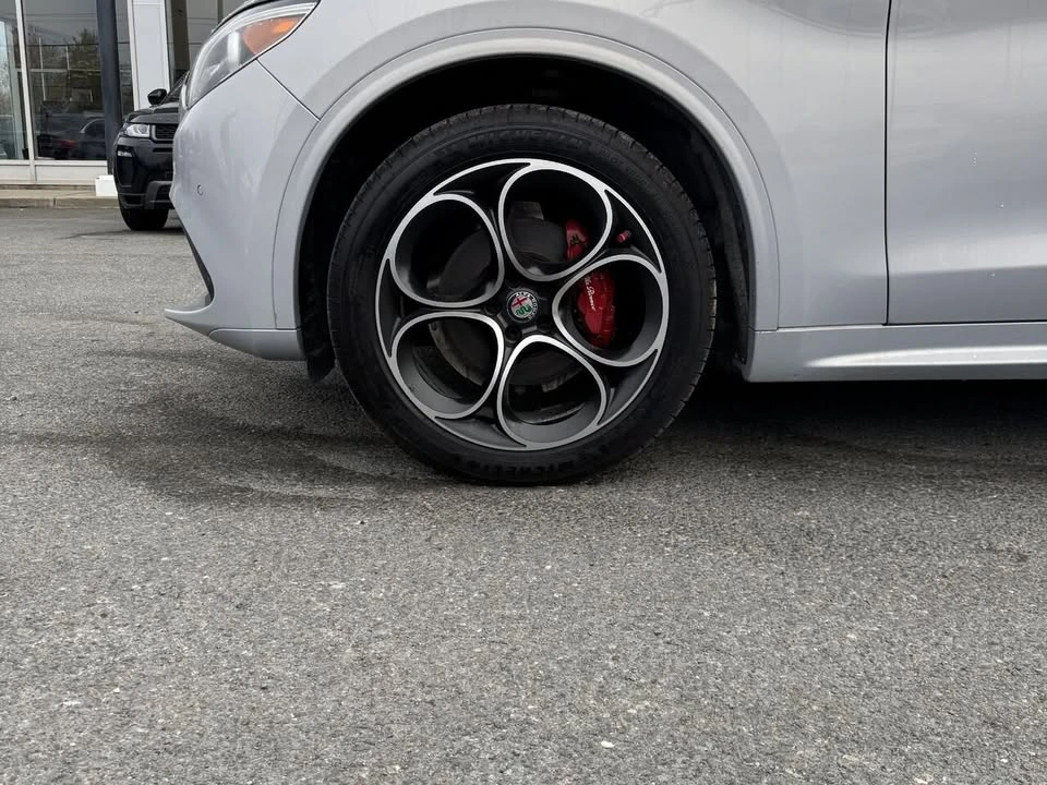2021 Alfa Romeo Stelvio - Image 8 of 15