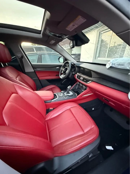 2021 Alfa Romeo Stelvio - Image 7 of 7