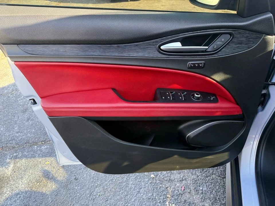 2021 Alfa Romeo Stelvio - Image 13 of 16