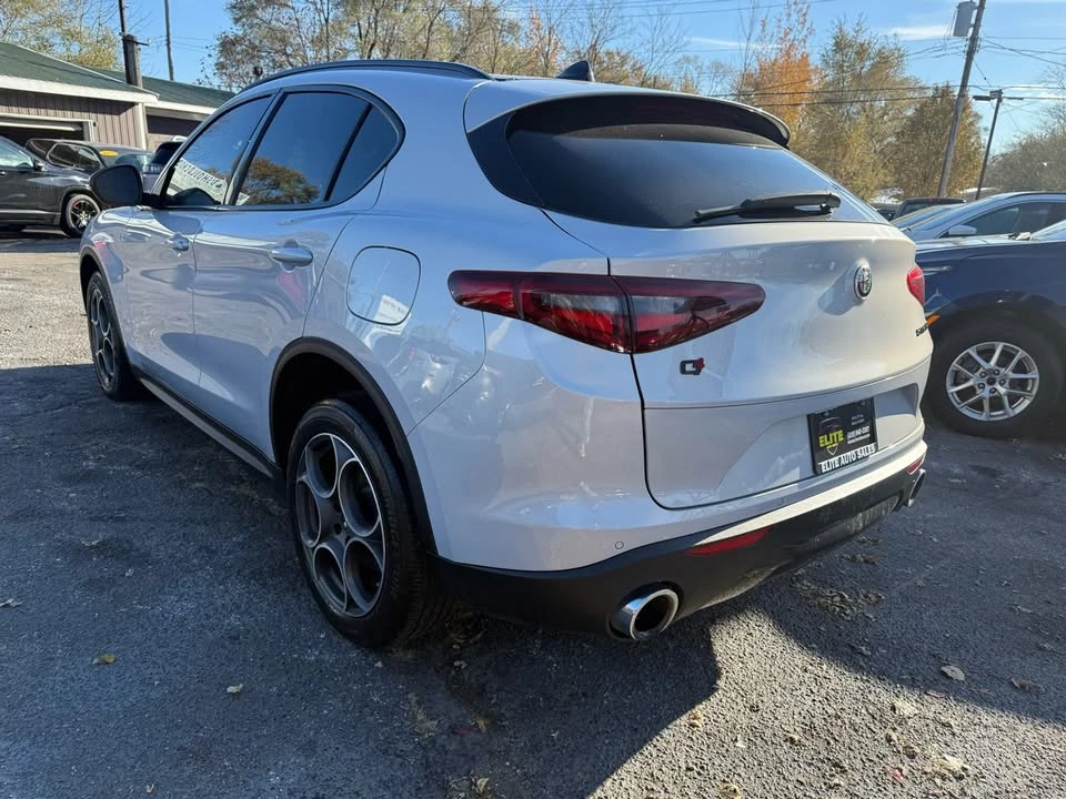 2021 Alfa Romeo Stelvio - Image 4 of 16