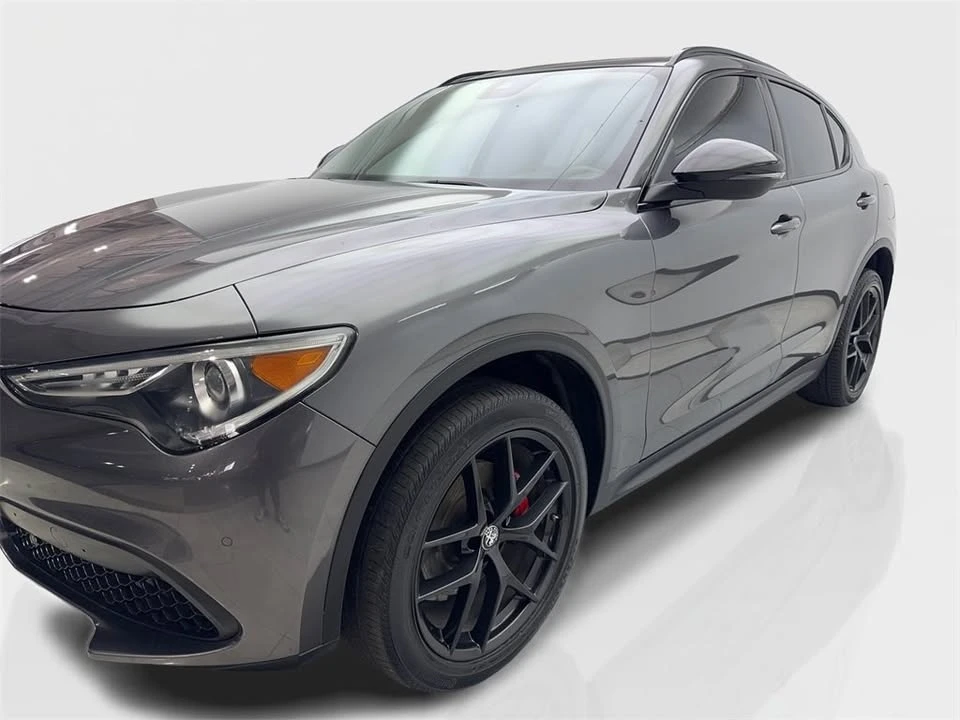 2021 Alfa Romeo Stelvio - Image 10 of 19