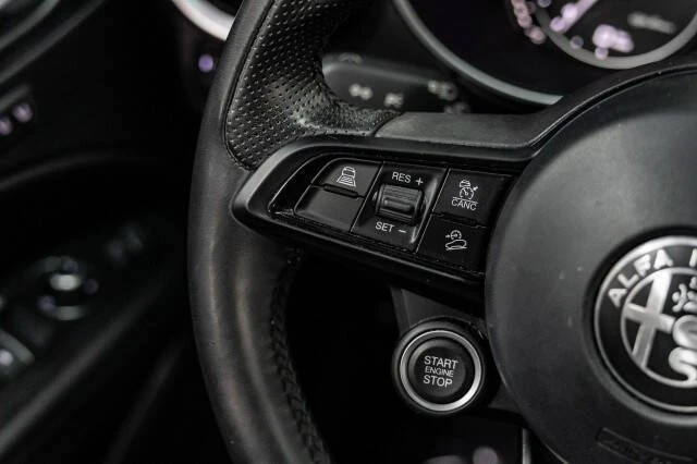 2021 Alfa Romeo Stelvio - Image 9 of 18
