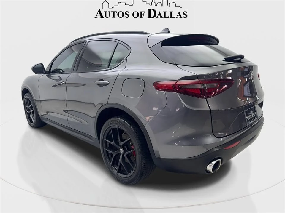2021 Alfa Romeo Stelvio - Image 8 of 19