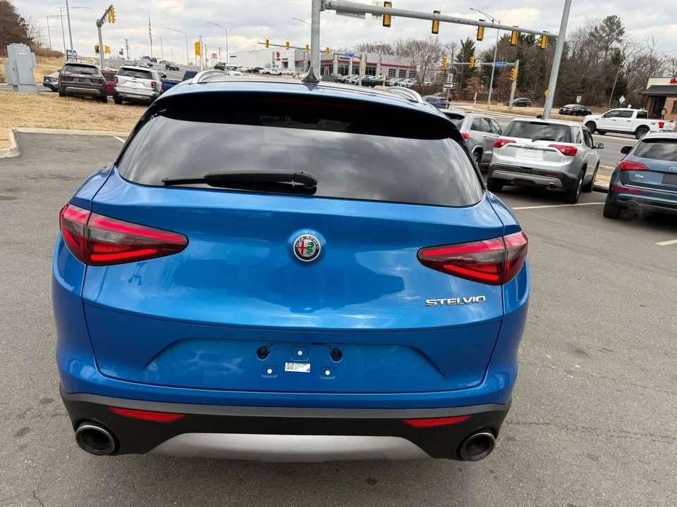 2021 Alfa Romeo Stelvio - Image 4 of 15